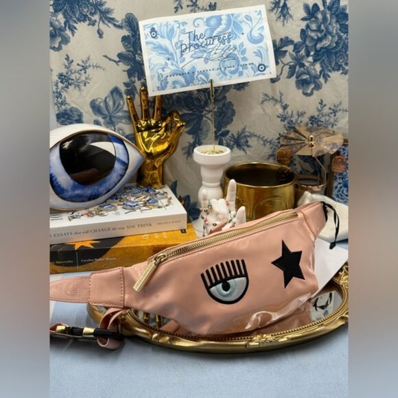 🆕 CHIARA FERRAGNI 🧿 NWT Eyelike Embroidered Bumbag, Peach Faux Leather - Picture 2 of 15